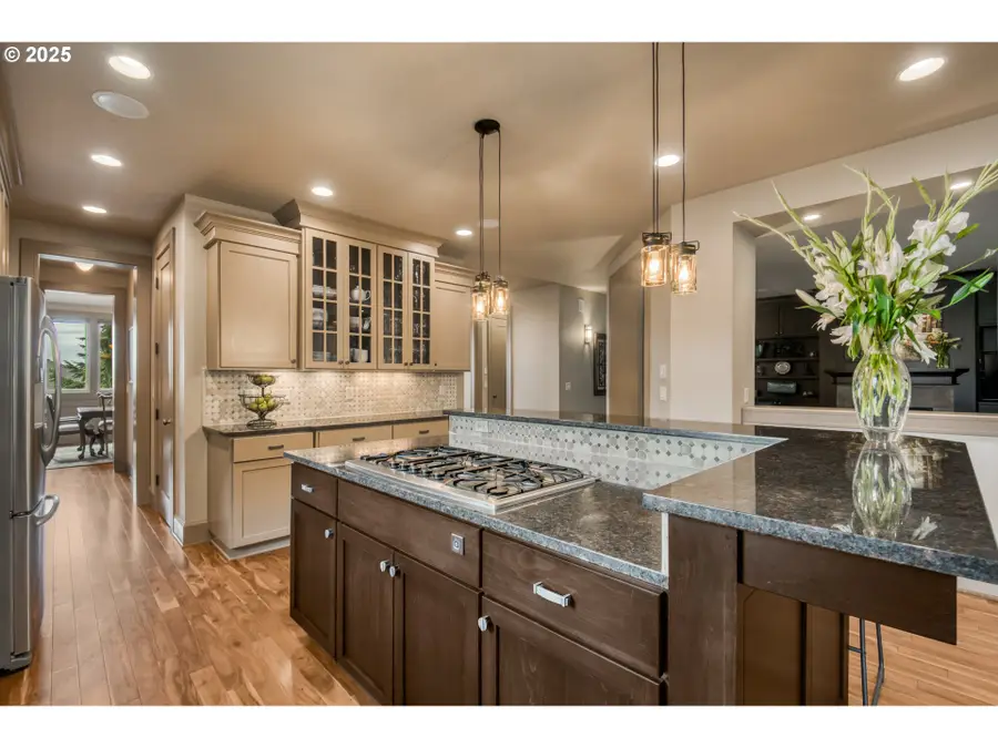 12483 SW Autumn View St, Tigard, OR 97224 - #3