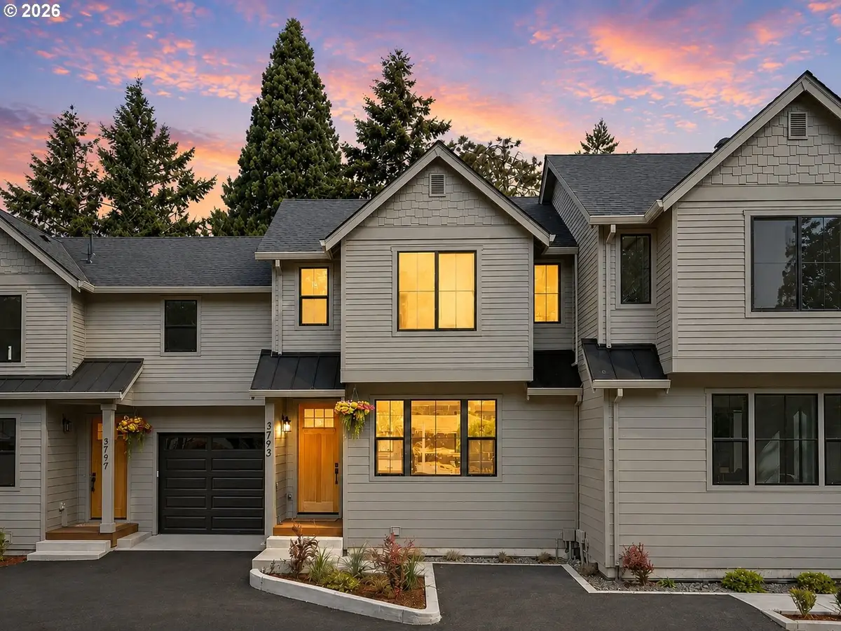 3793 SW Iowa St, Portland, OR 97221 - #1