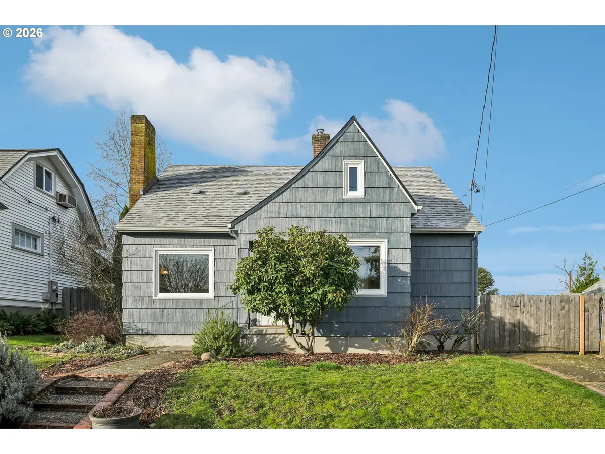 3825 NE 75th Ave, Portland, OR 97213 - Image #1