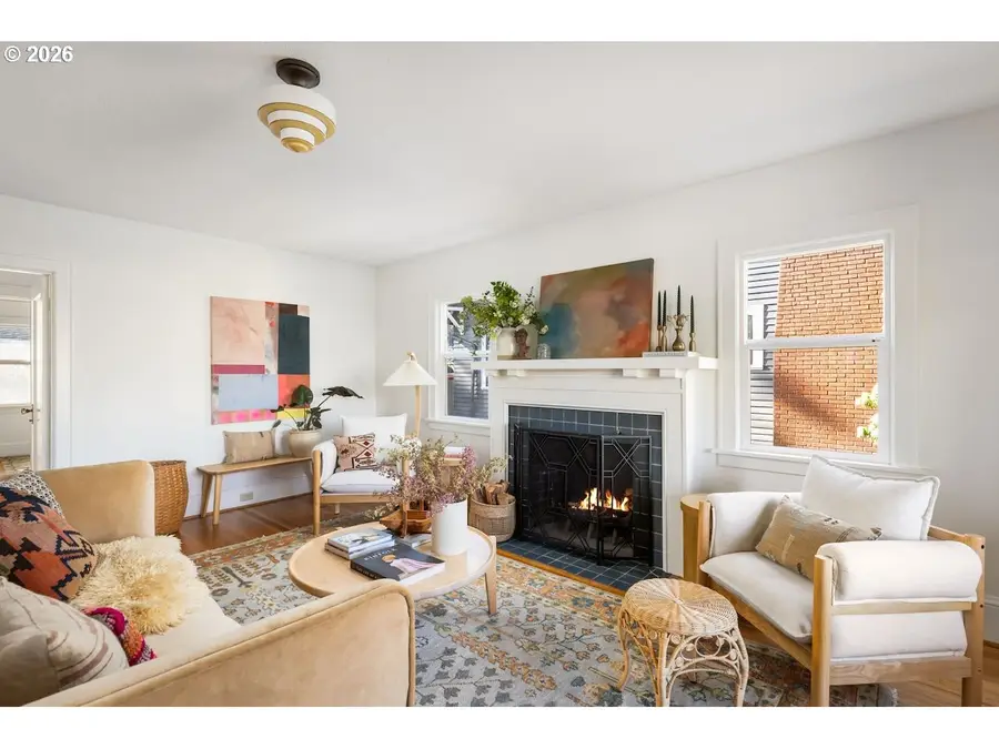 3126 NE Skidmore St, Portland, OR 97211 - #3