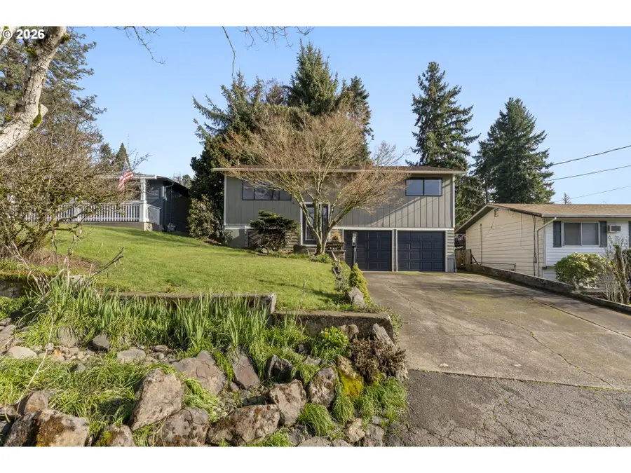 15316 SE Lee Ave, Milwaukie, OR 97267 - Image #2