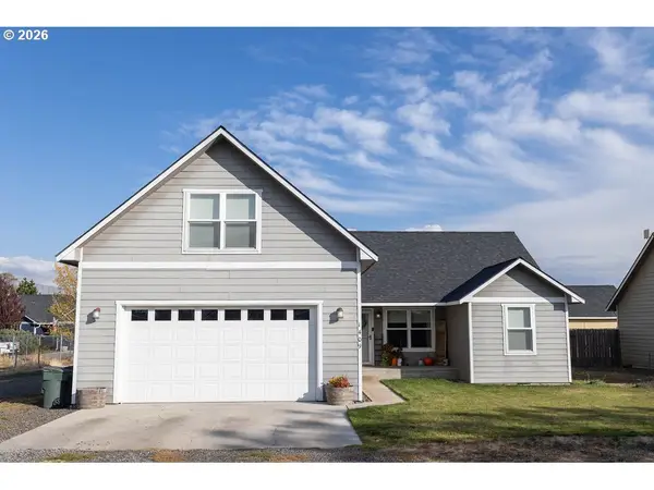 1409 25th St, LaGrande, OR 97850