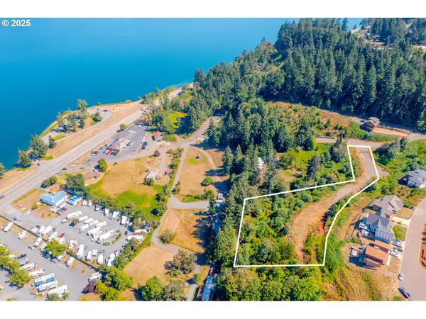 6332 Lakepointe Way, SweetHome, OR 97386