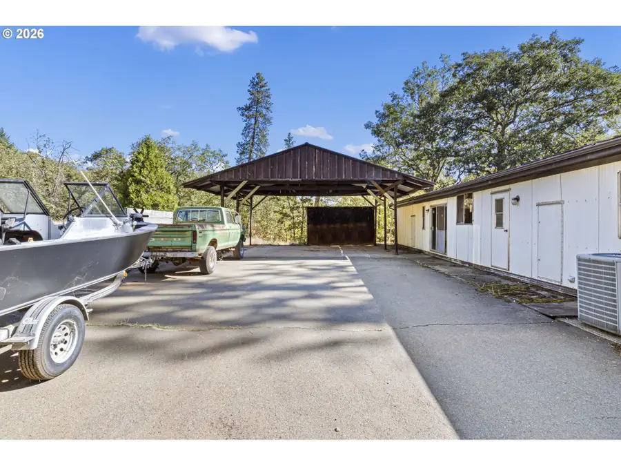 4950 Foothill Blvd, Northwest Jackson, OR 97526 - #3