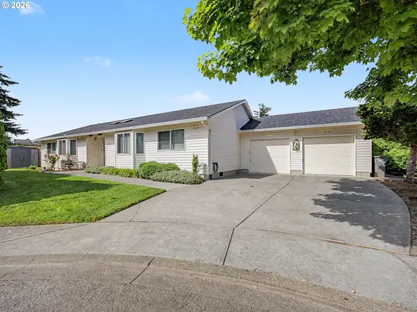 1633 SE 162nd Ave, Portland, OR 97233