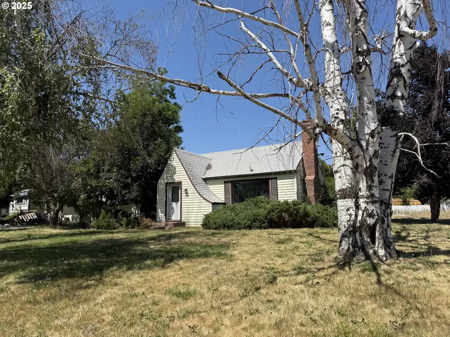 1135 Detroit St, Elgin, OR 97827 - Image #2