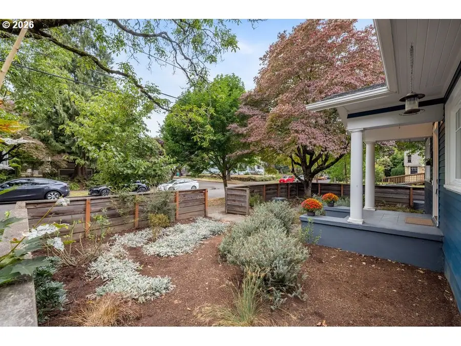 4074 N Colonial Ave, Portland, OR 97227 - #2