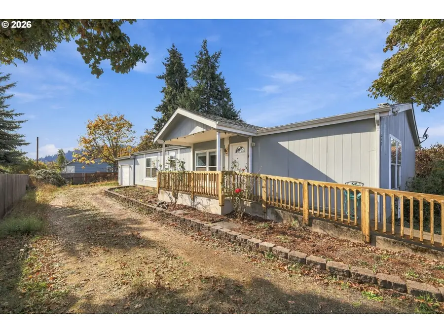 347 Scarbrough Ave, Creswell, OR 97426 - #2