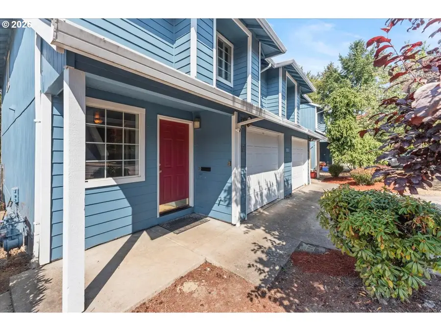 6121 SE Frances St, Hillsboro, OR 97123 - #2