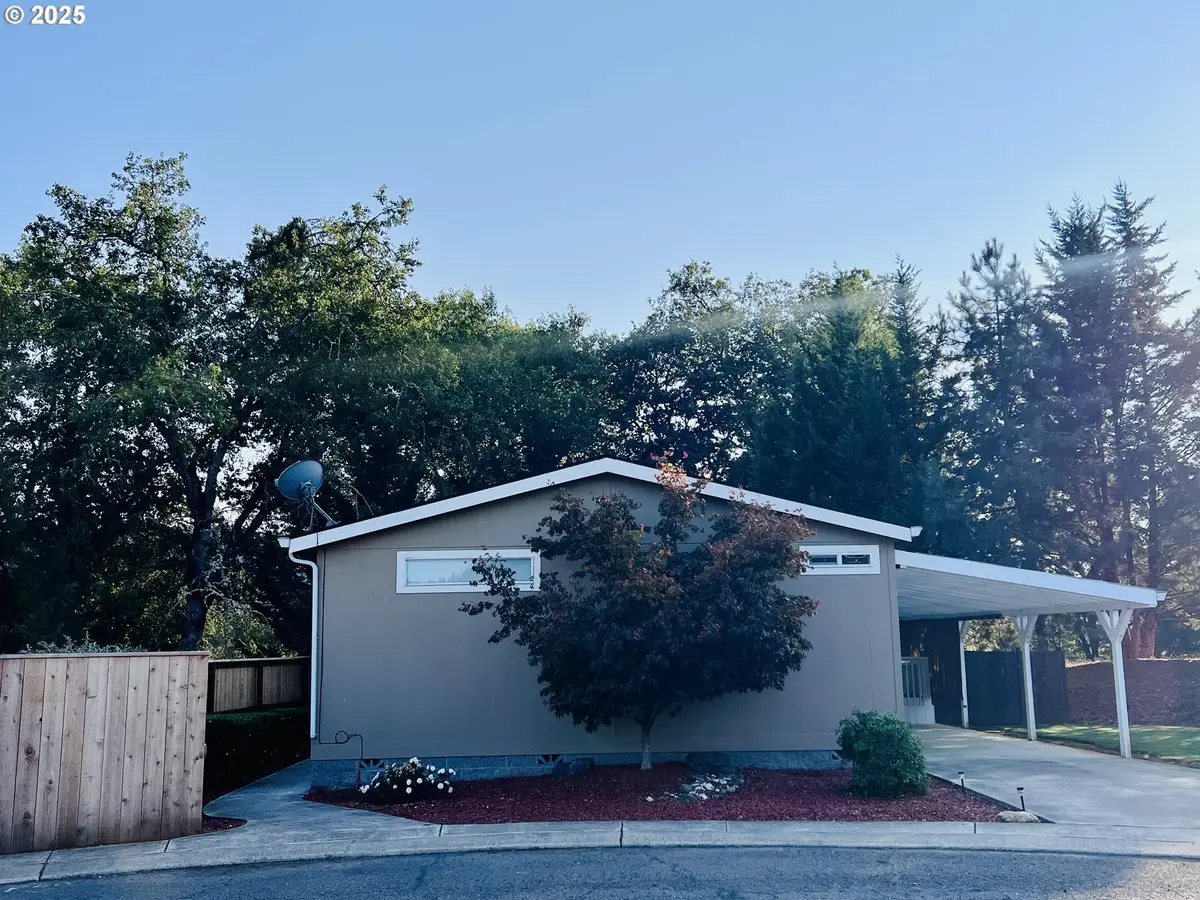 107 Wanda Ct, Tri City, OR 97457 - Image #1