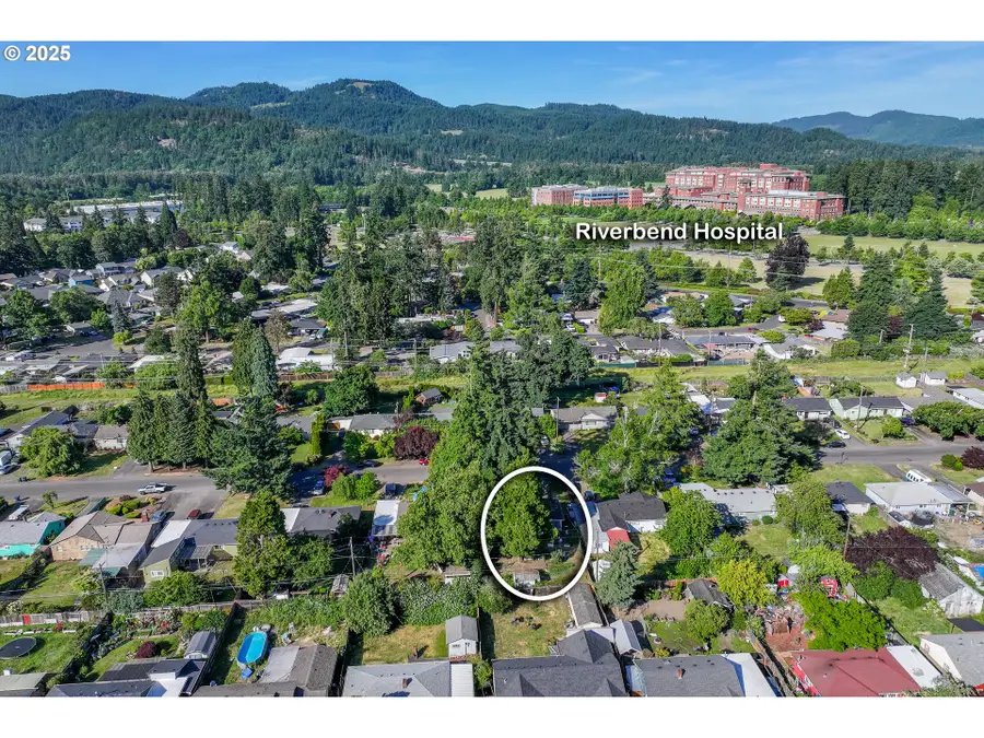 3198 Pheasant Blvd, Springfield, OR 97477 - Image #2