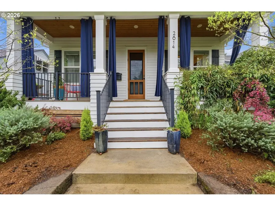 2614 NE 32nd Pl, Portland, OR 97212 - #3
