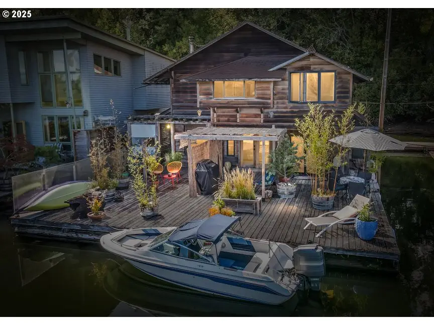 14944 NW Mill Rd #J, Portland, OR 97231 - Image #1