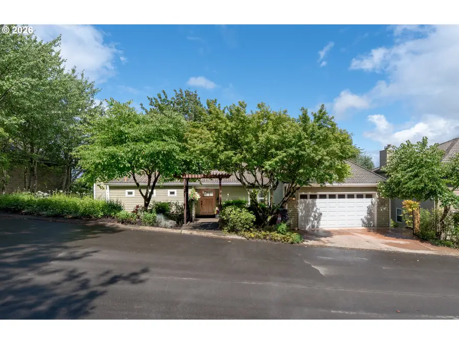 107 Garibaldi St, Lake Oswego, OR 97035 - #2
