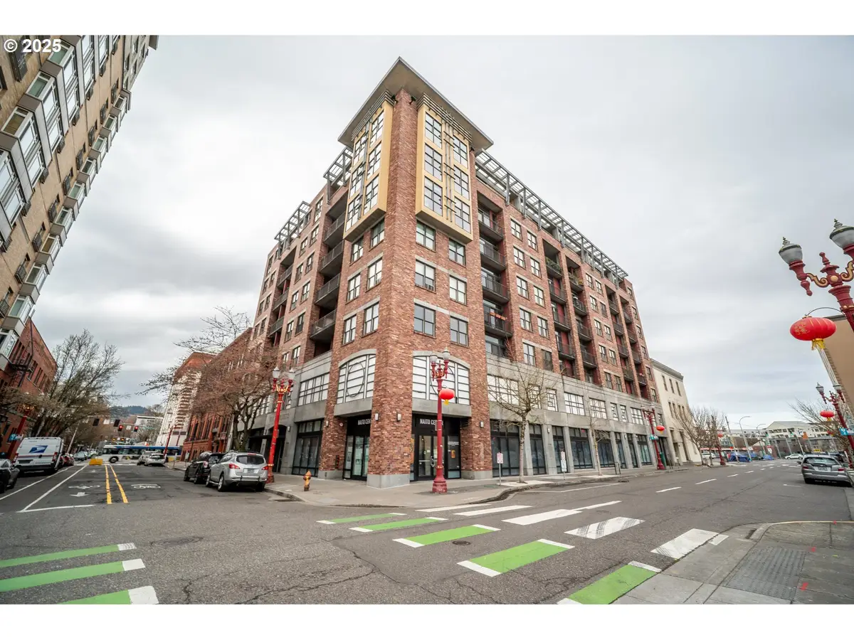 411 NW Flanders St #307, Portland, OR 97209 - Image #1