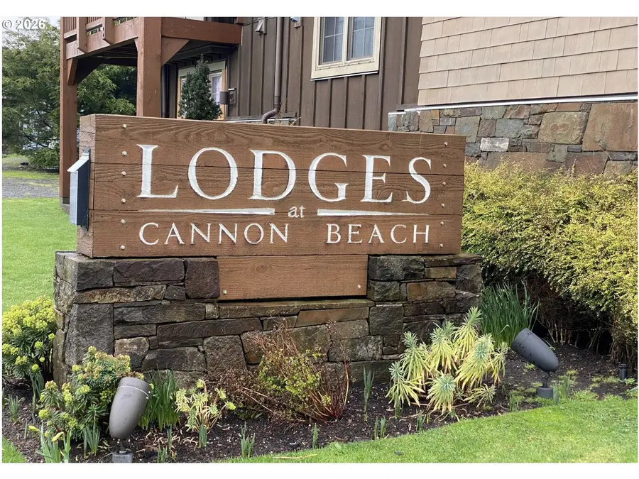 132 E Surfcrest Ave #B2-B, Cannon Beach, OR 97110 - Image #2