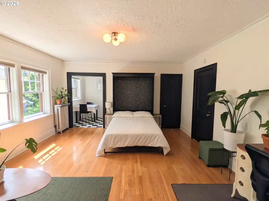 1526 NE 24th Ave #205, Portland, OR 97232 - #2