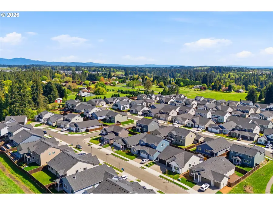 2725 S 6th Way, Ridgefield, WA 98642 - #3