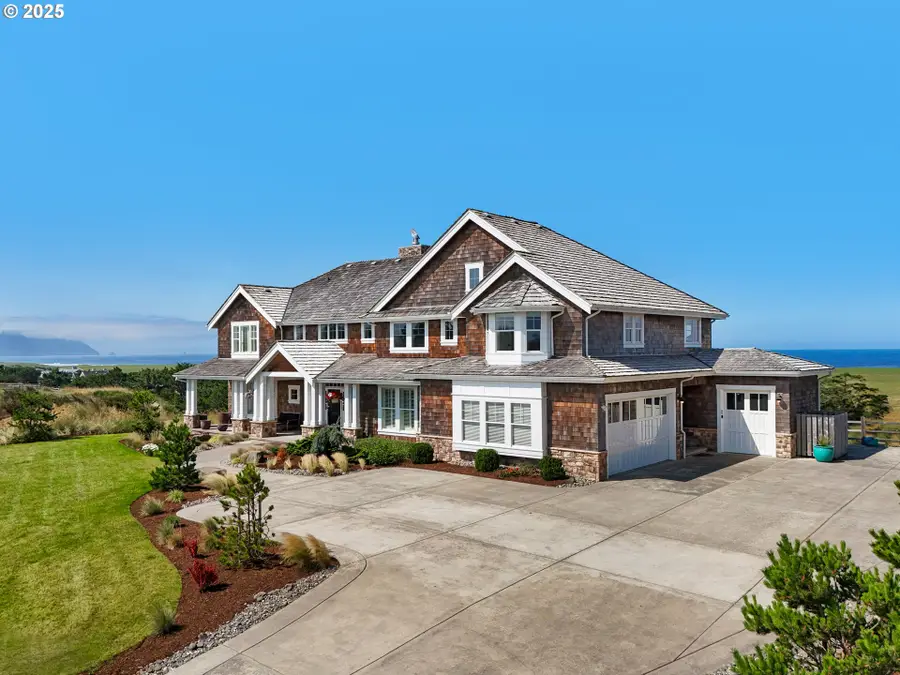 89062 Pinehurst Rd, Gearhart, OR 97138 - Image #2