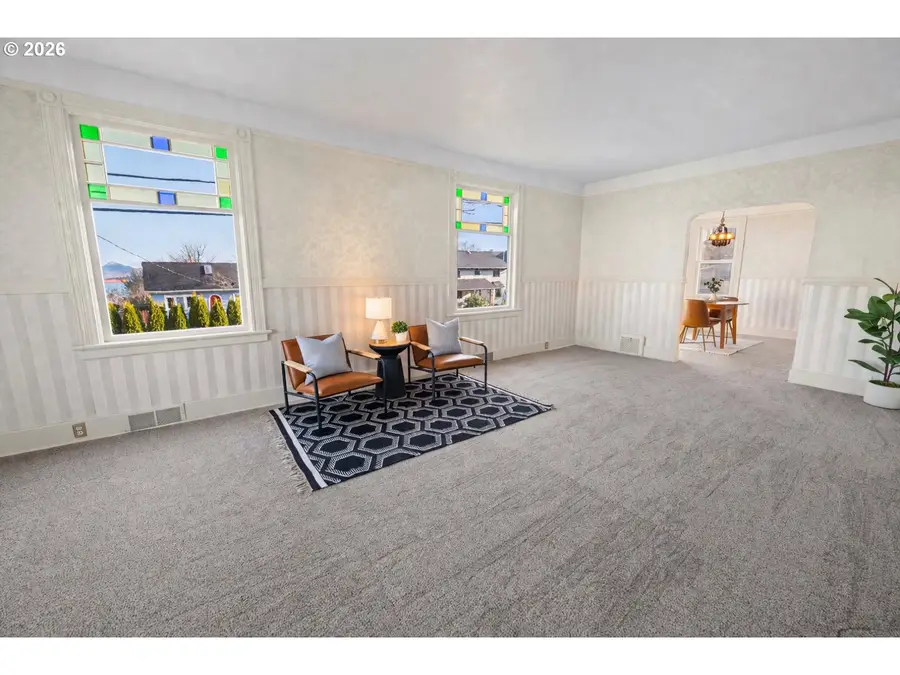 708 33rd St, Astoria, OR 97103 - #3