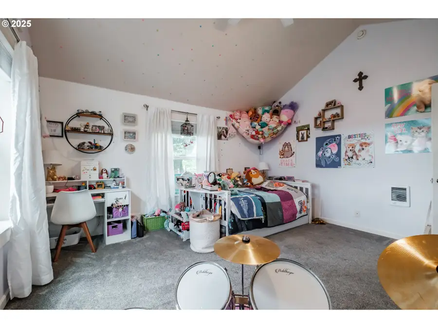 7873 Parker Ln, Turner, OR 97392 - Image #2