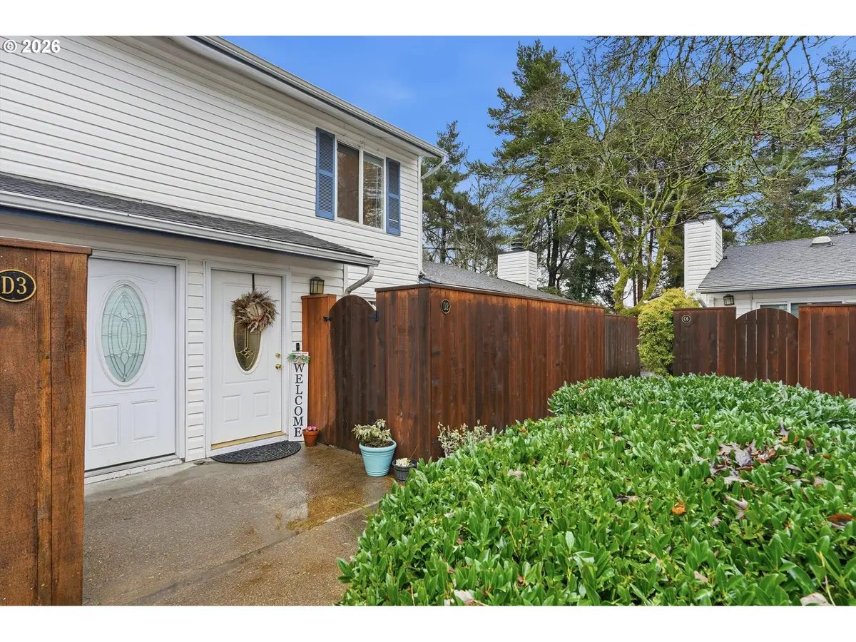 28740 SW Parkway Ave #D2, Wilsonville, OR 97070 - #1