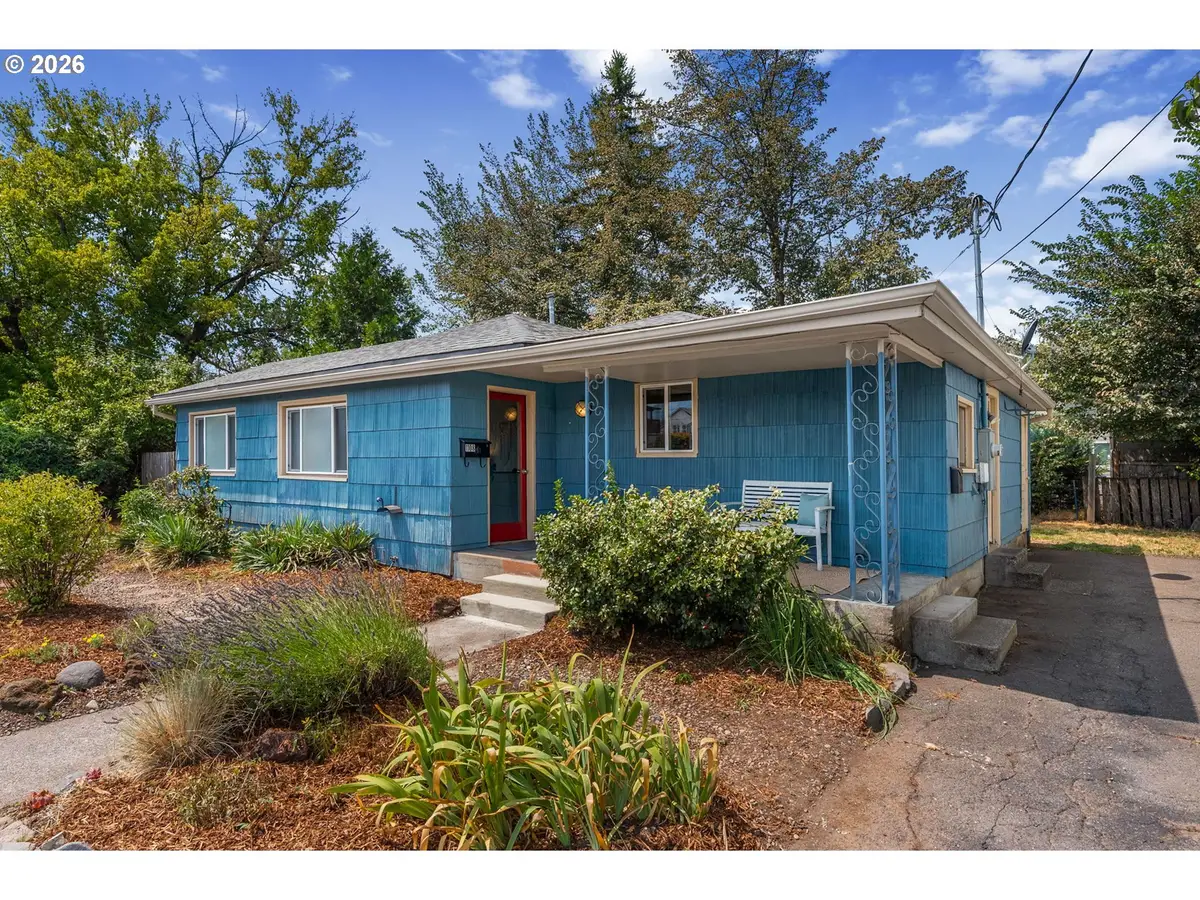 1108 13th St, Hoodriver, OR 97031 - #1
