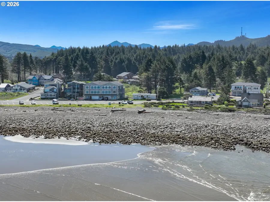 2977 Sunset Blvd, Seaside, OR 97138 - #2