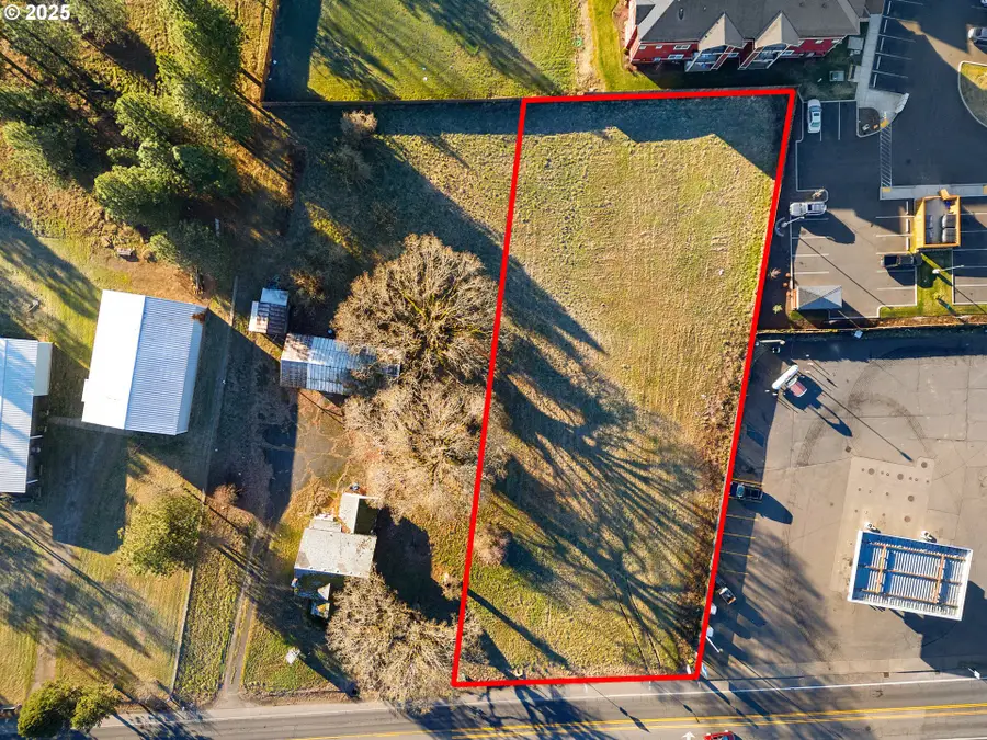 W Main St, Molalla, OR 97038 - Image #3