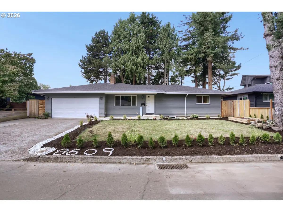8609 SE 34th Ave, Milwaukie, OR 97222 - #1