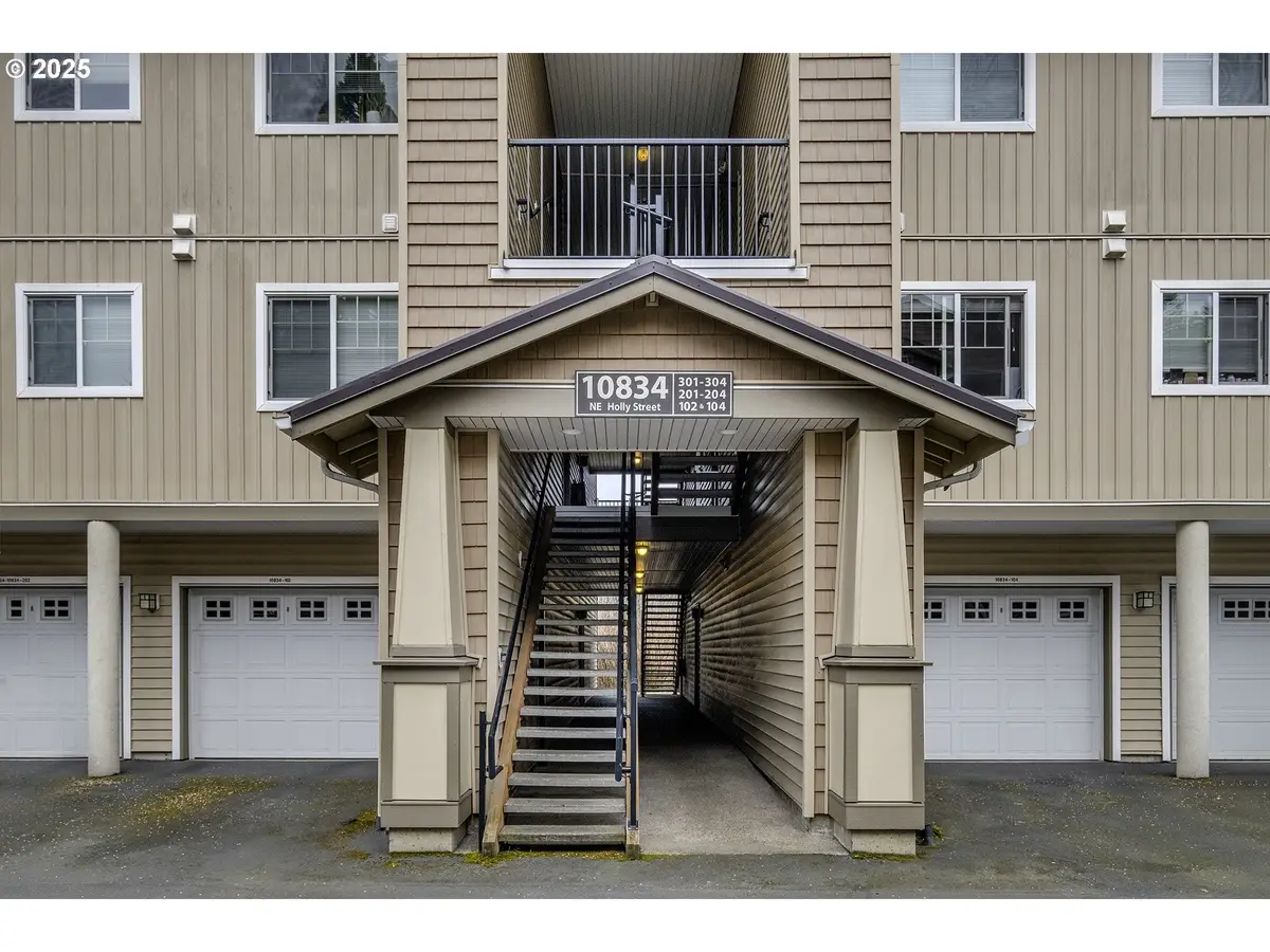 10834 NE Holly St #202, Hillsboro, OR 97006 - Image #1