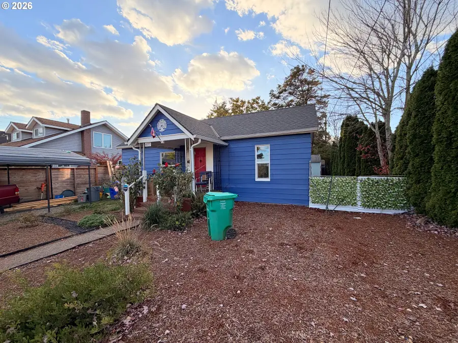 4335 SE 79th Ave, Portland, OR 97206 - #2