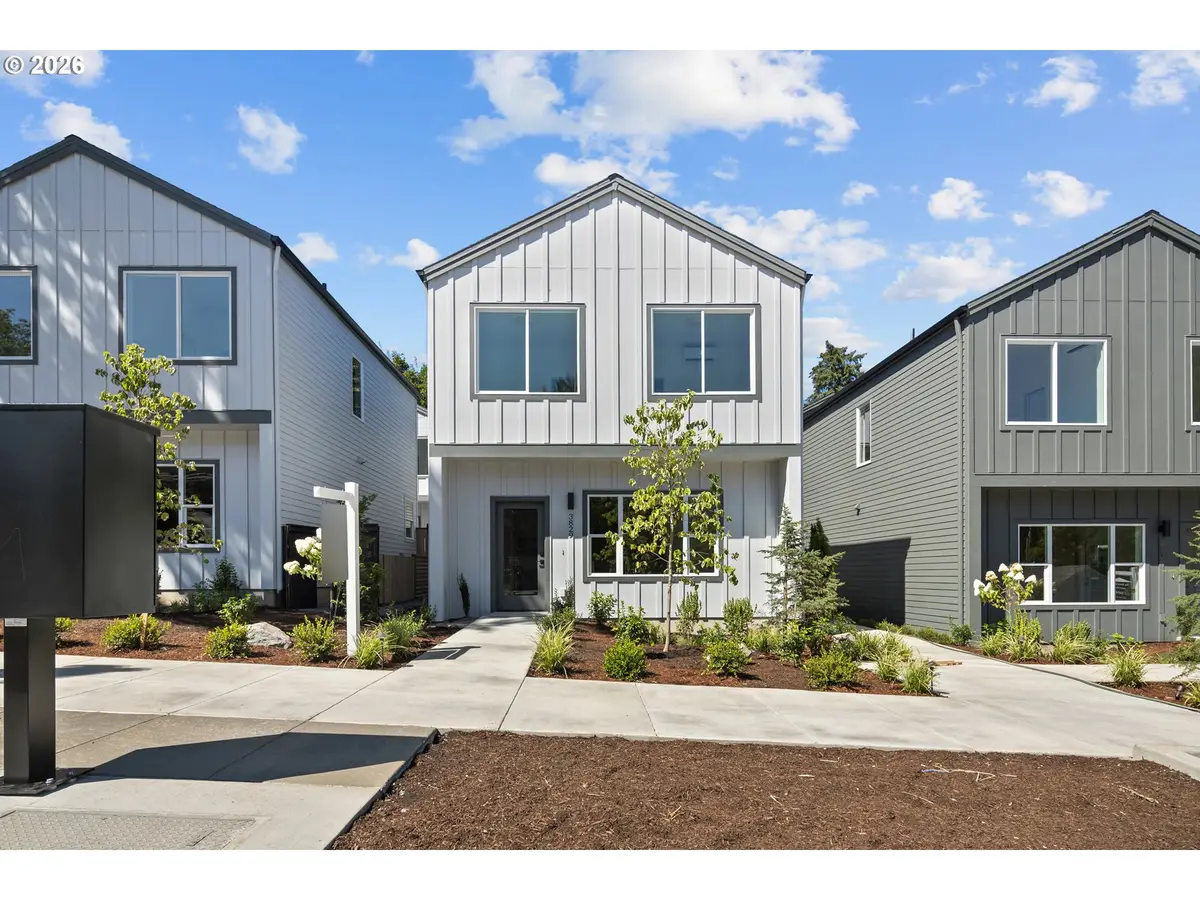 3829 SW Pomona St, Portland, OR 97219 - #1