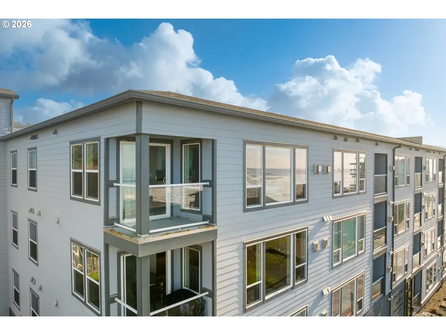 300 N Pacific St #45, Rockaway Beach, OR 97136 - Image #2