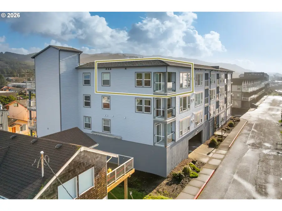 300 N Pacific St #45, Rockaway Beach, OR 97136 - Image #3