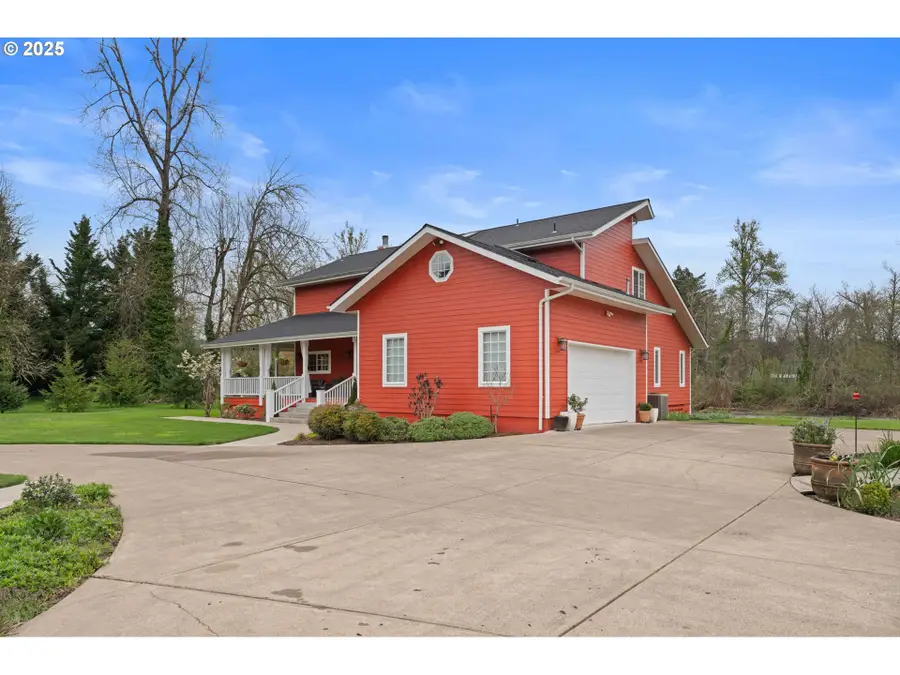 78341 Snauer Ln, Cottage Grove, OR 97424 - Image #3