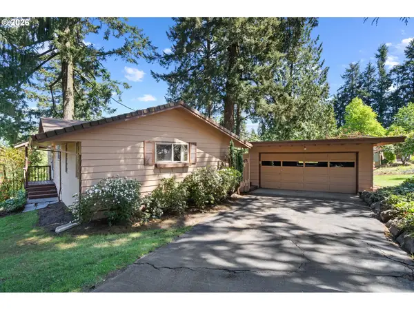 1875 Valley View Dr, WestLinn, OR 97068