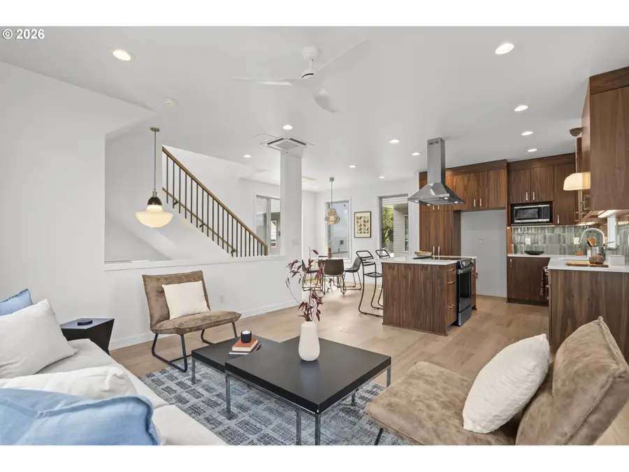 5353 SE Stark St, Portland, OR 97215 - #2