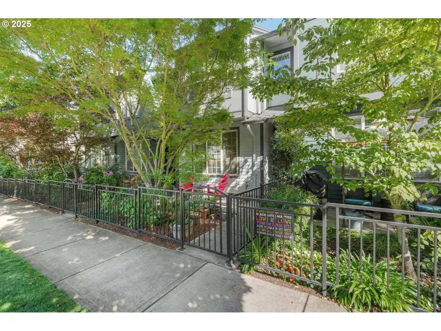 1179 SE Leander St, Hillsboro, OR 97123 - Image #2