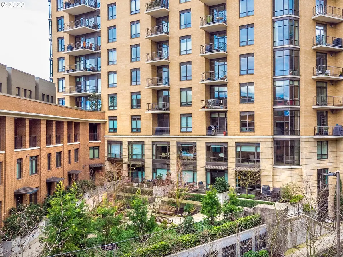 2351 NW Westover Rd #312, Portland, OR 97210 - Image #1