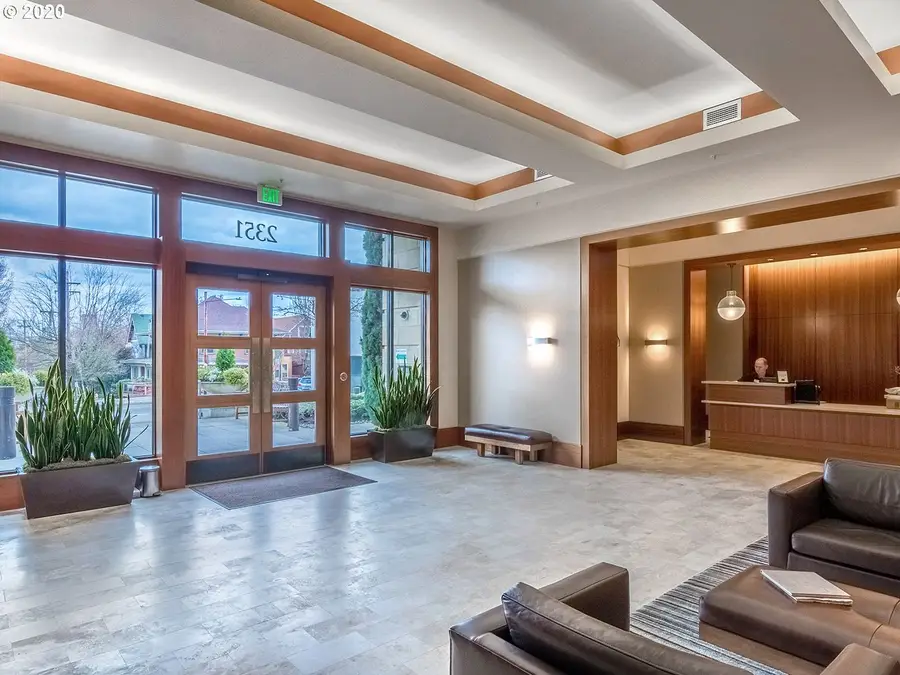 2351 NW Westover Rd #312, Portland, OR 97210 - Image #2