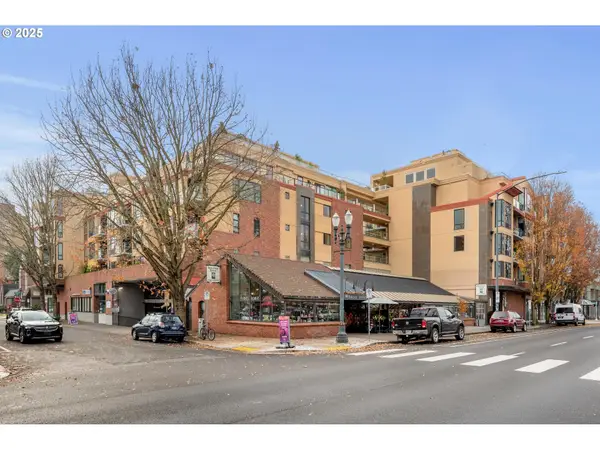 1620 NE Broadway St #540, Portland, OR 97232
