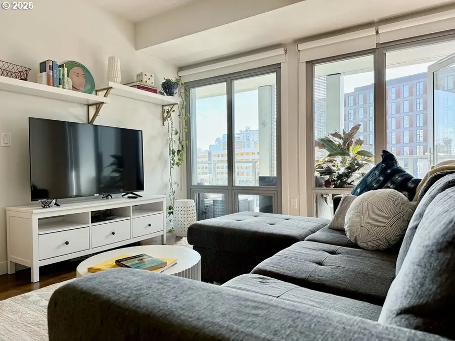 1310 NW Naito Pkwy #509, Portland, OR 97209 - #2