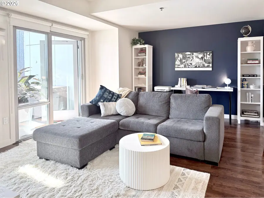 1310 NW Naito Pkwy #509, Portland, OR 97209 - #3