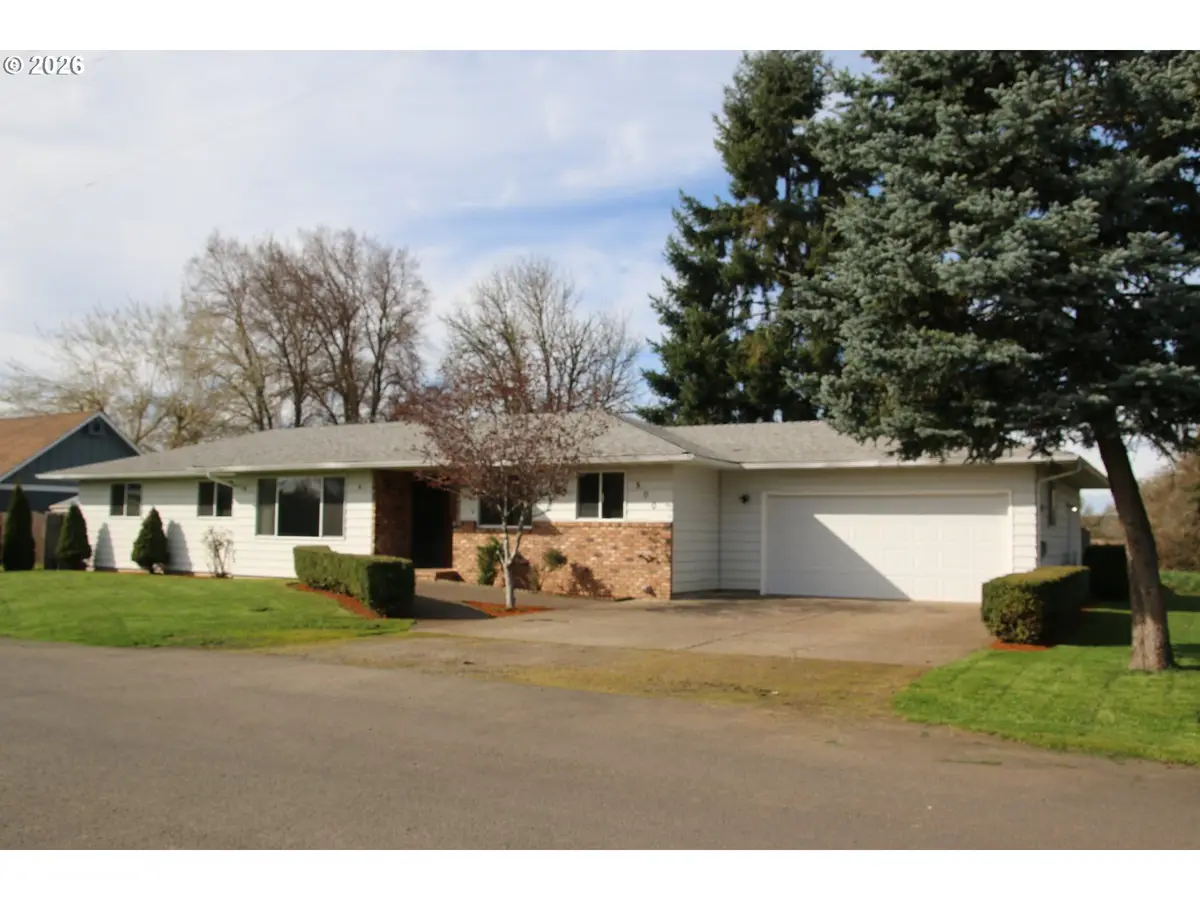 500 Hausman Ave, Brownsville, OR 97327 - #1