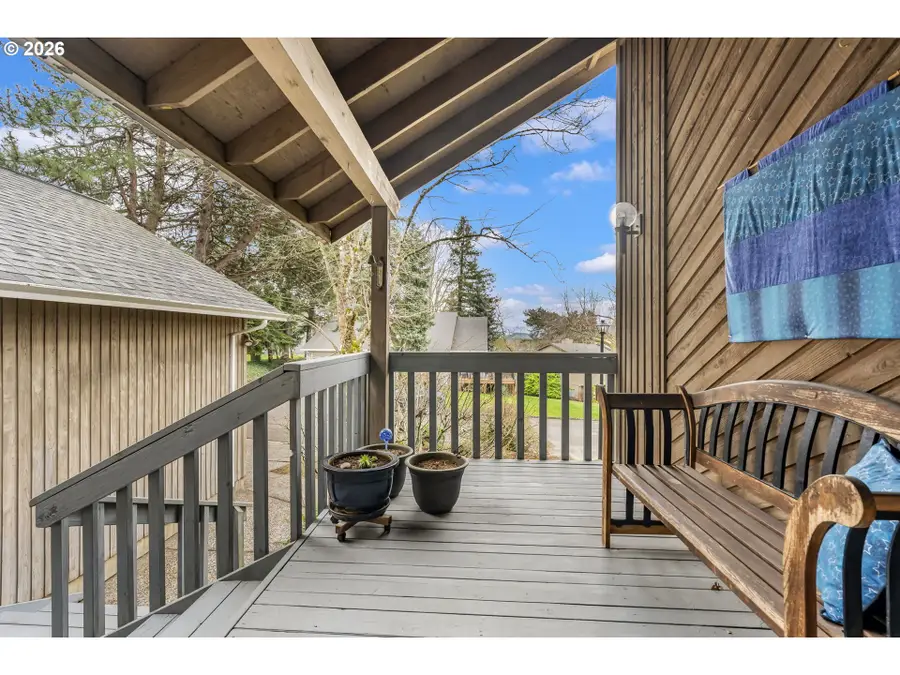 11895 SE Knee Ct, Northwest Clackamas, OR 97086 - #2