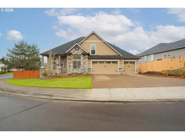 1296 E Lucas St, LaCenter, WA 98629