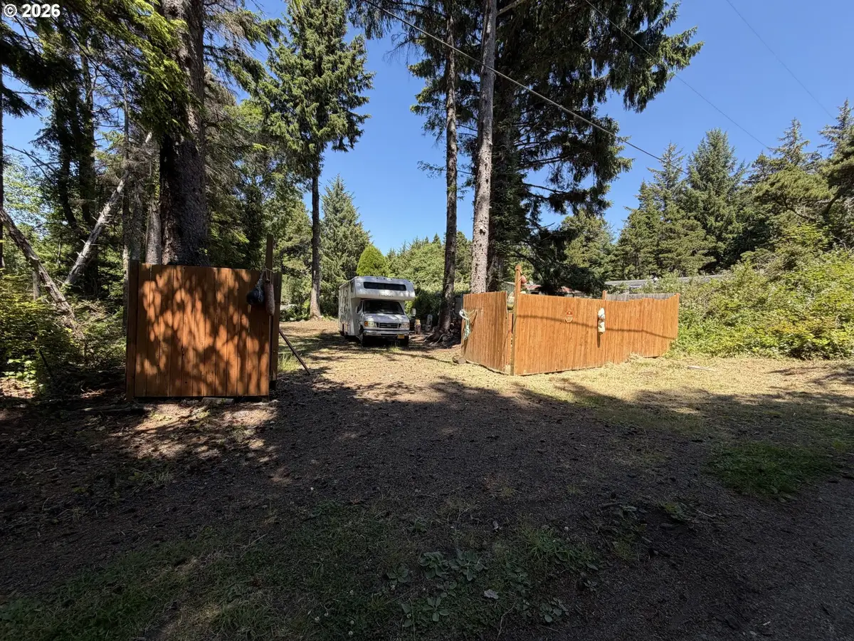 Wyoming St, Yachats, OR 97498 - #1