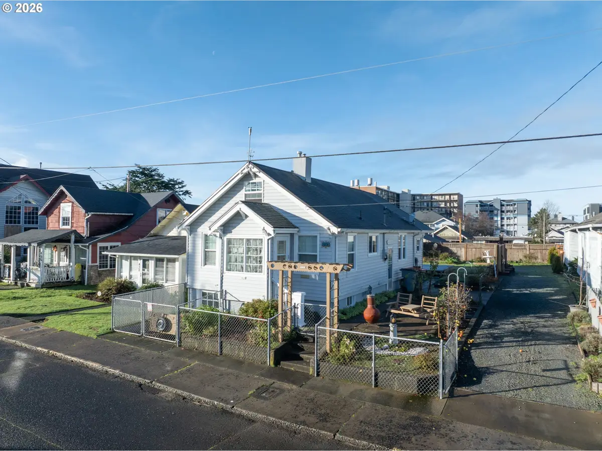 416 S Downing St, Seaside, OR 97138 - #1