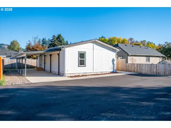 1228 47th Ave, SweetHome, OR 97386